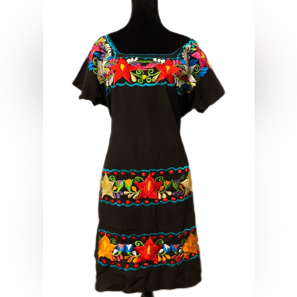 Authentic Handmade Ethnic Boho Floral Dress! Made in Mexico, NWOT.